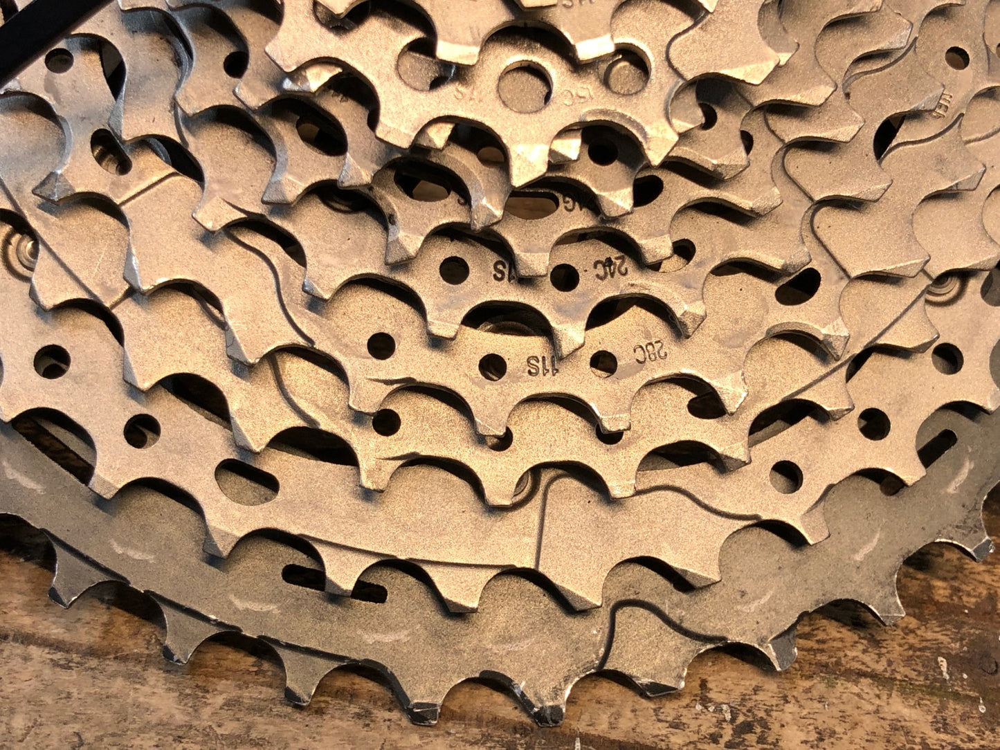 JB221 シマノ SHIMANO XT CS-M8000 スプロケット 11-42T 11s