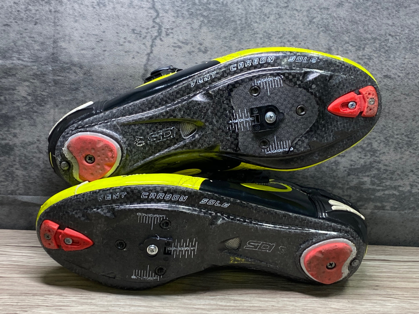 IZ355 シディ SIDI ビンディングシューズ EUR40 黄