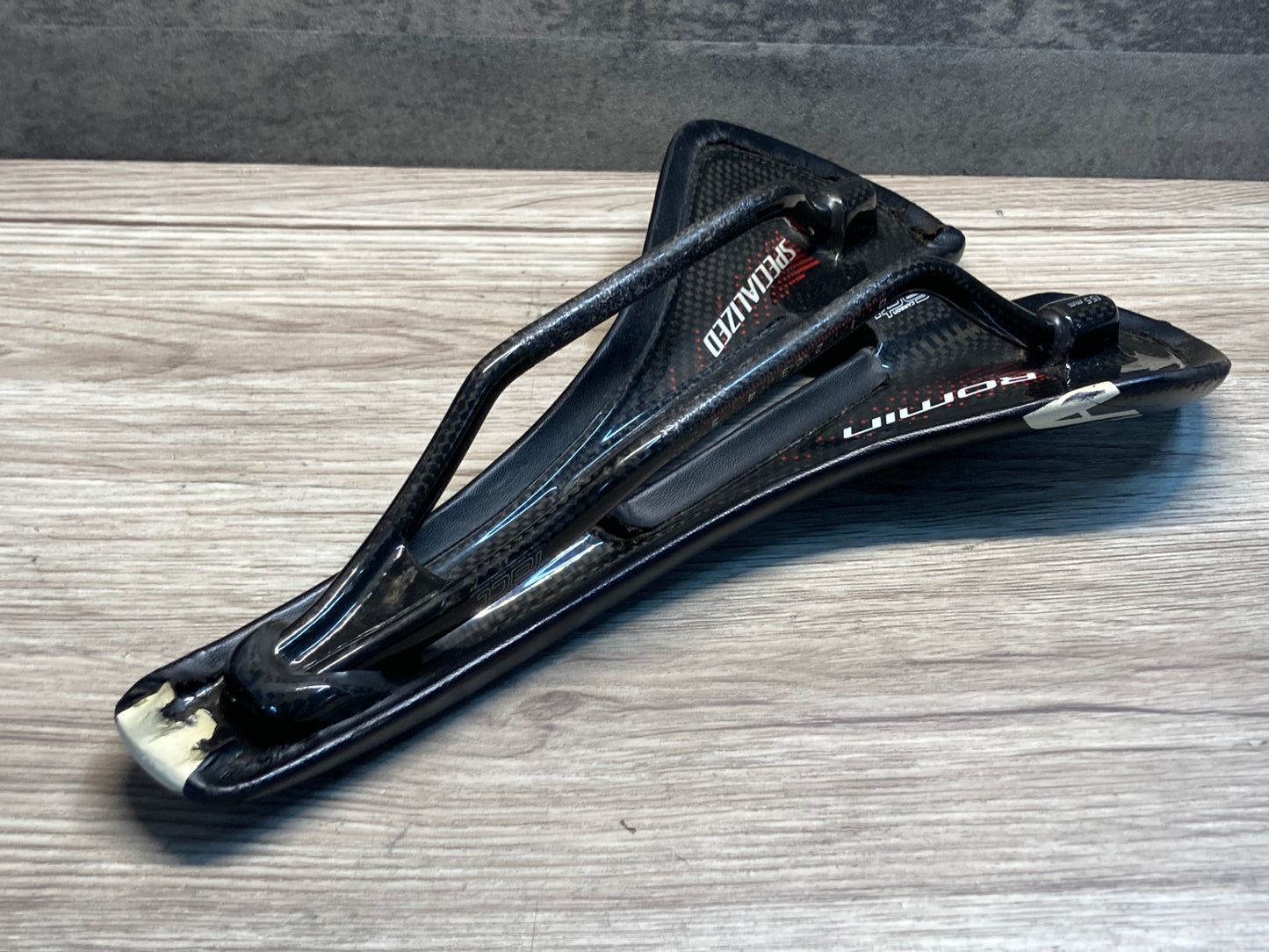 JB563 スペシャライズド SPECIALIZED ローミン ROMIN サドル 黒 155mm factCARBON