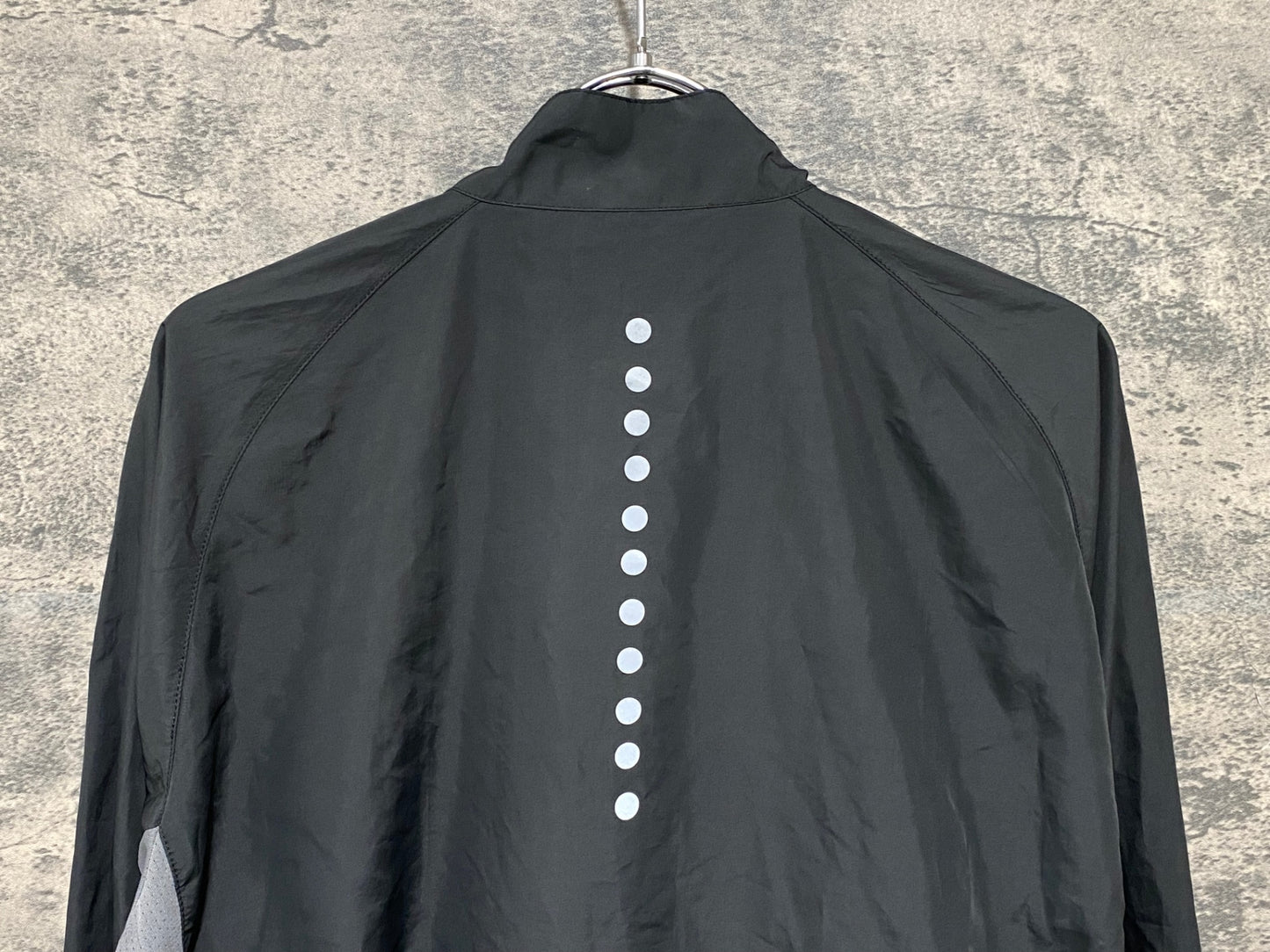 IY333 シーガー Sigr 長袖 ウインドブレーカー 黒 M