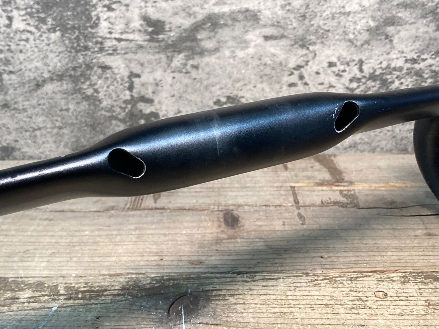 JA283 シマノ SHIMANO PRO VIBE AERO PURSUIT アルミ ドロップハンドル ブラケットC-C400m Φ31.8