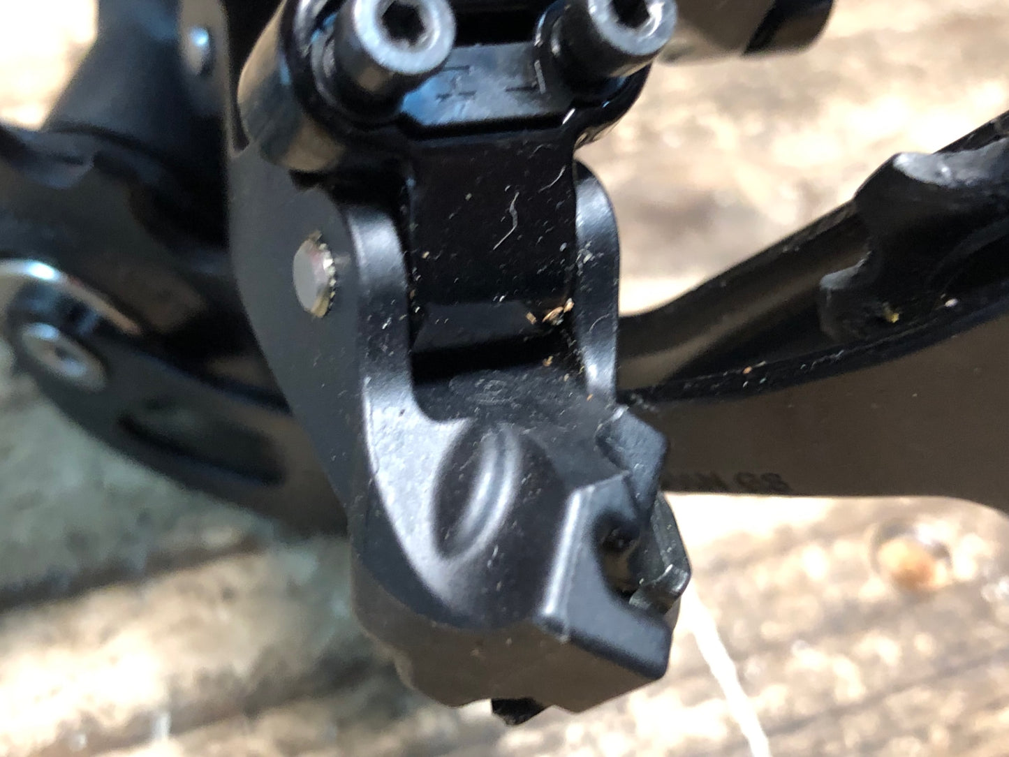 IZ823 シマノ SHIMANO 105 RD-R7000 リアディレイラー 11S GS