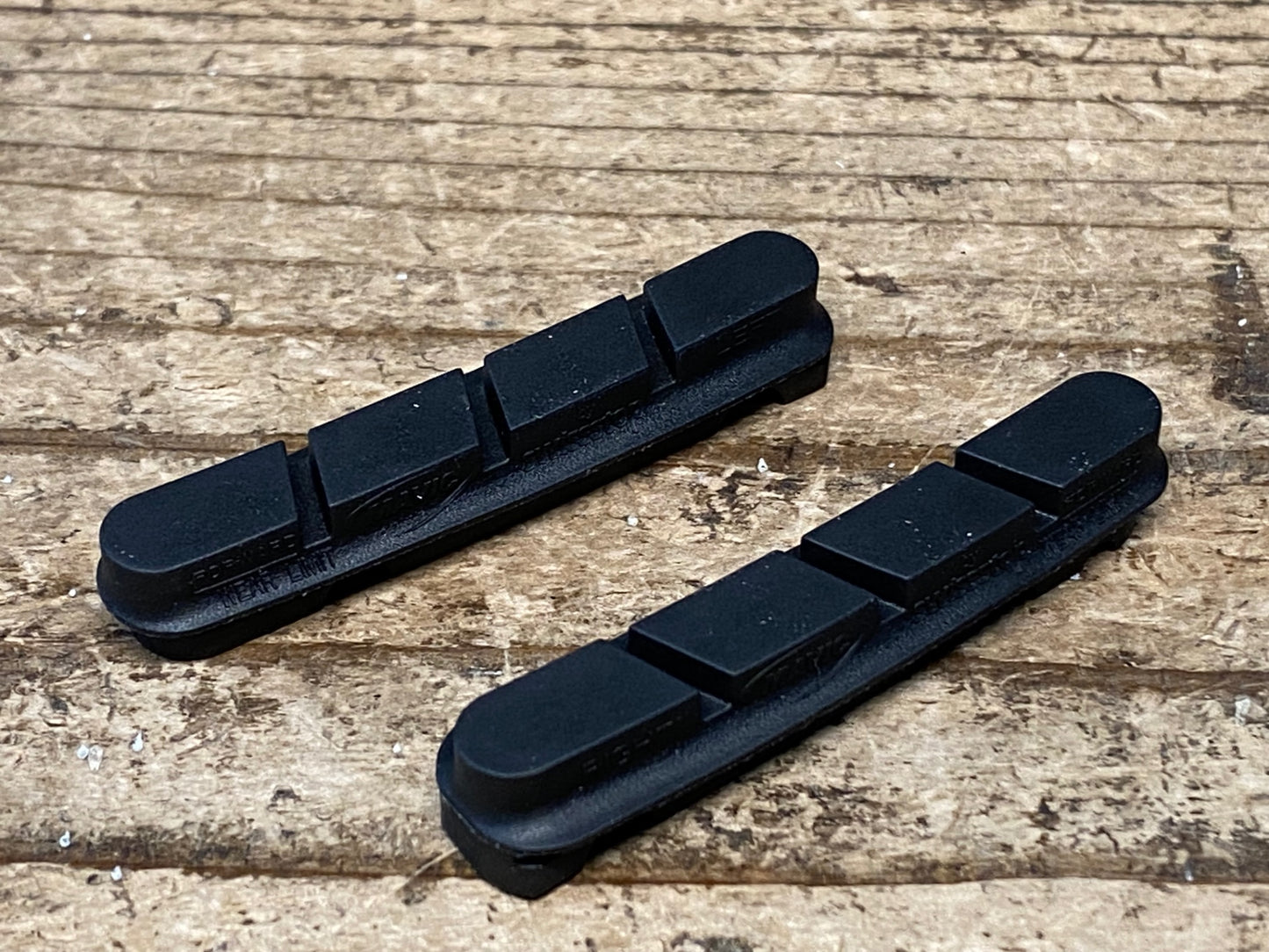 IO686 マビック MAVIC EXALITH  ブレーキシュー シマノ用