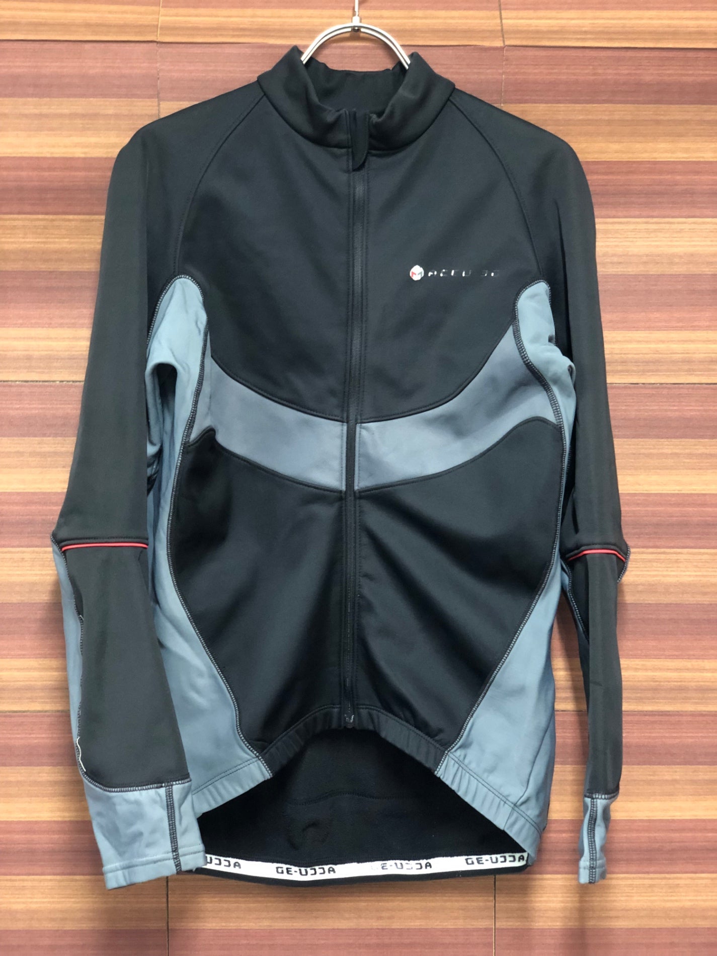 IQ450 シマノ SHIMANO ACCU-3D サイクルジャケット 裏起毛 Mサイズ 黒 ※汚れ