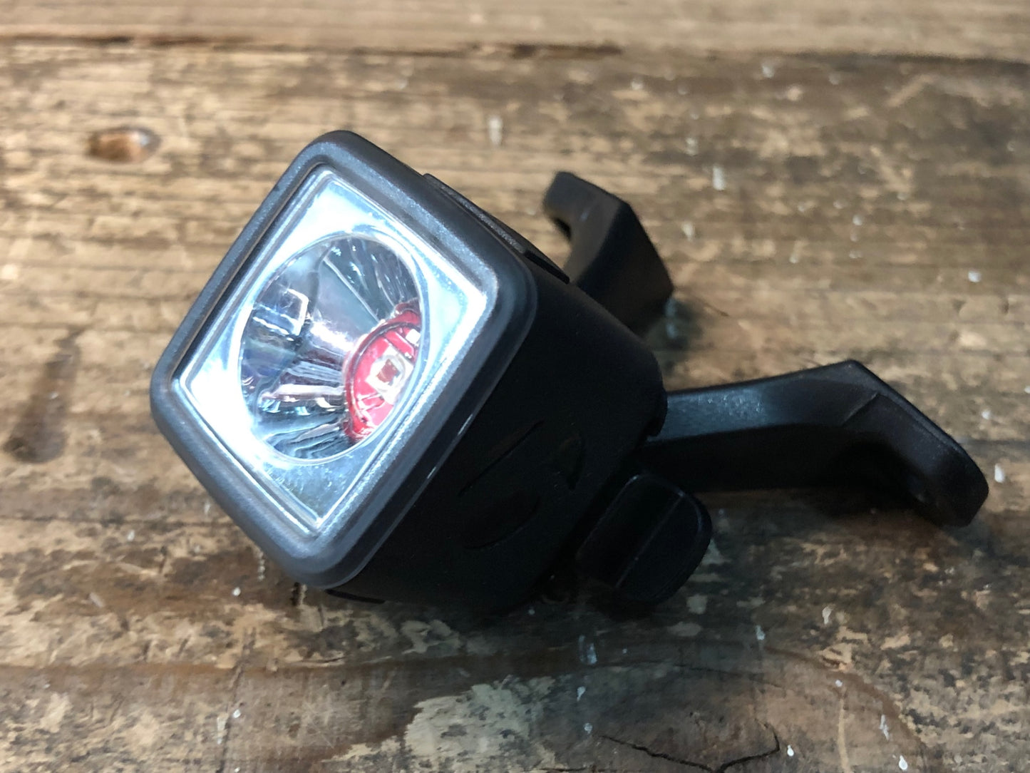 IU137 ボントレガー BONTRAGER FLARE R CITY テールライト サドルマウント