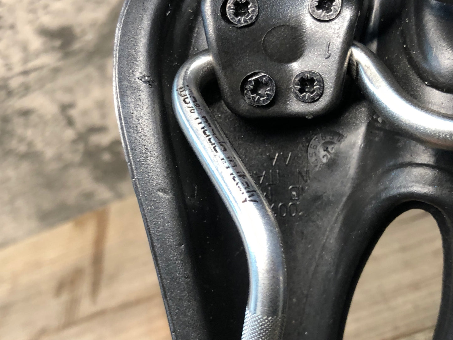 JA564 SELLE SMP ヘル hell S サドル 黒 138mm aisi 304 tubeレール