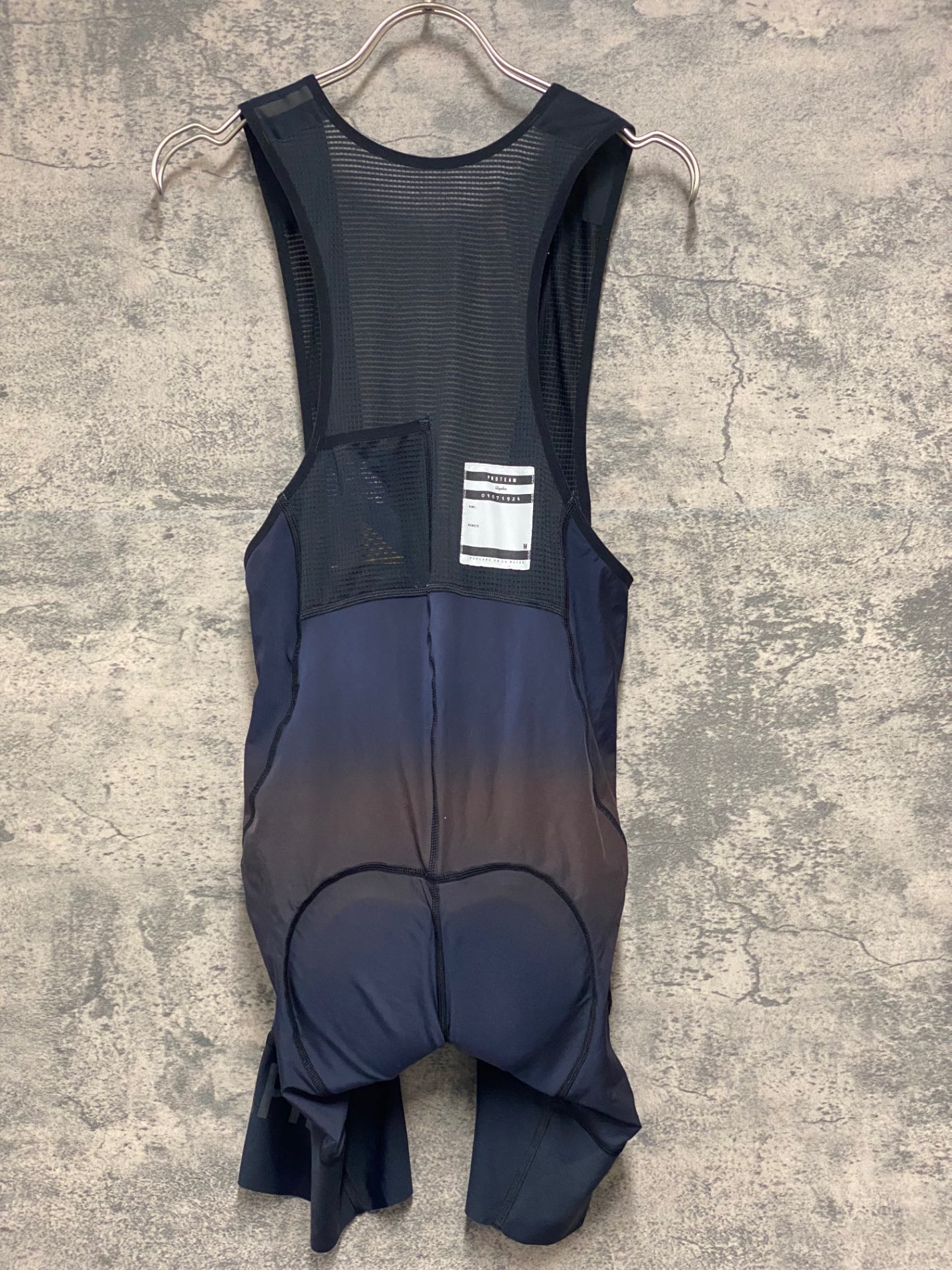 JC599 ラファ Rapha PRO TEAM FLYWEIGHT BIB SHORTS ビブショーツ 紺 M ※色褪せ