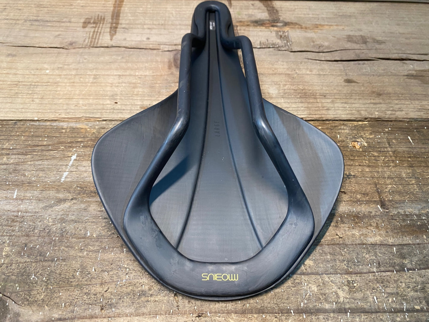 IQ551 フィジーク fizik アンタレス ANTARES VERSUS EVO 00 カーボンサドル Large 黒