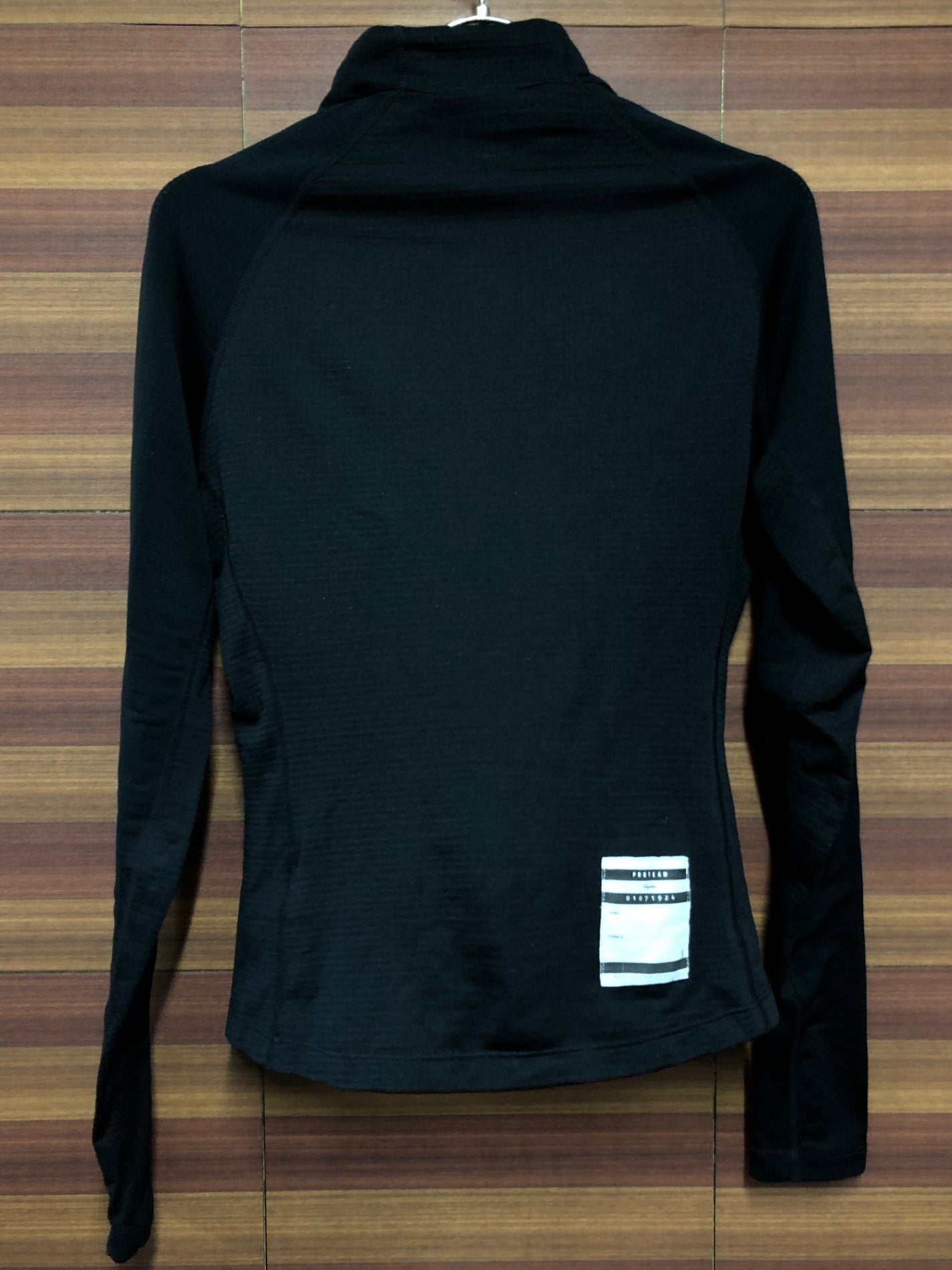 IP099 ラファ Rapha PRO TEAM THERMAL BASE LAYER 長袖 べースレイヤー 黒 S