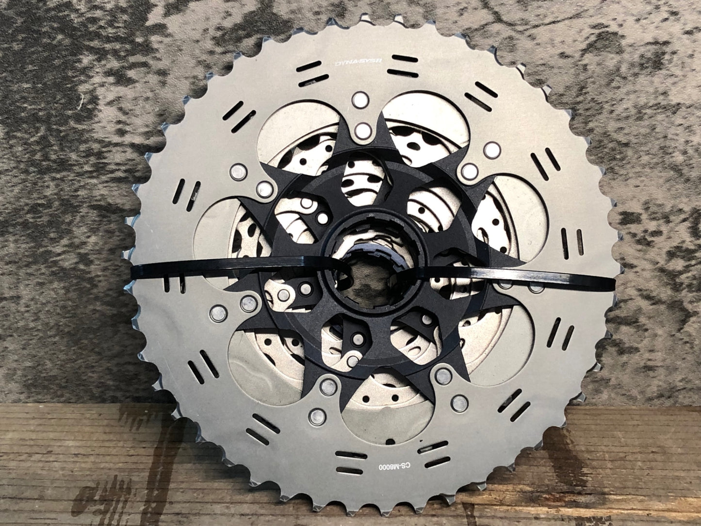 IY852 シマノ SHIMANO デオーレ DEORE XT CS-M8000 スプロケット 11-46T 11S