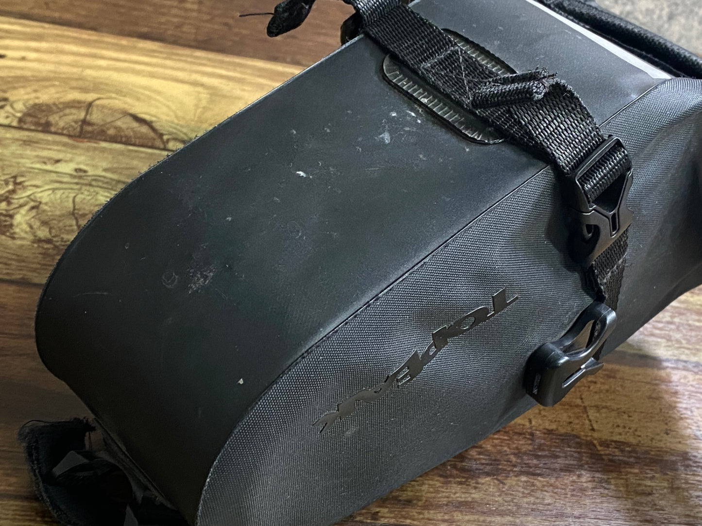 IZ025 トピーク TOPEAK ドライサドルバッグ ストラップマウント L 黒