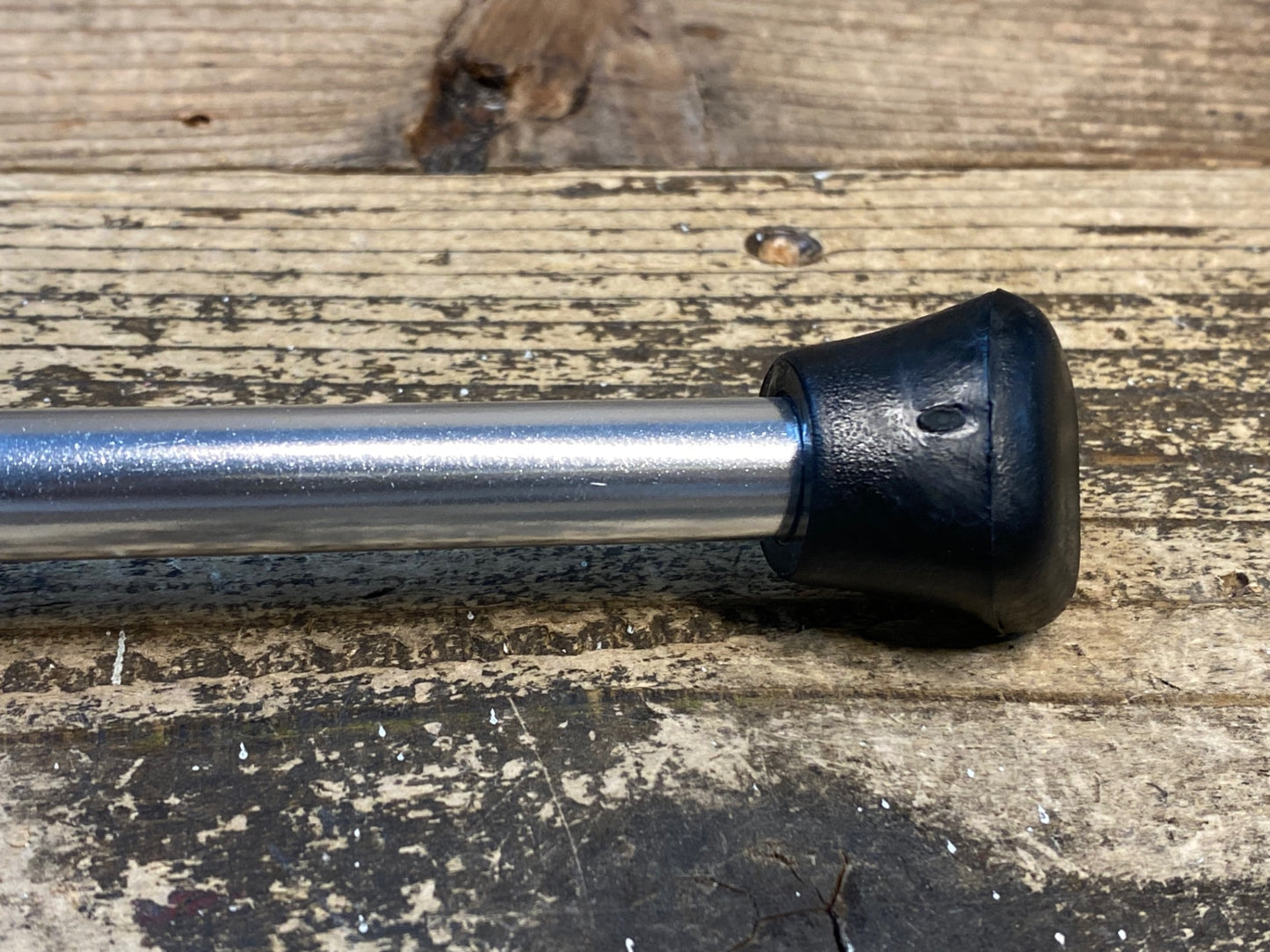 IV794 ジャイアント GIANT ESCAPE R SKEWER KICKSTAND スタンド