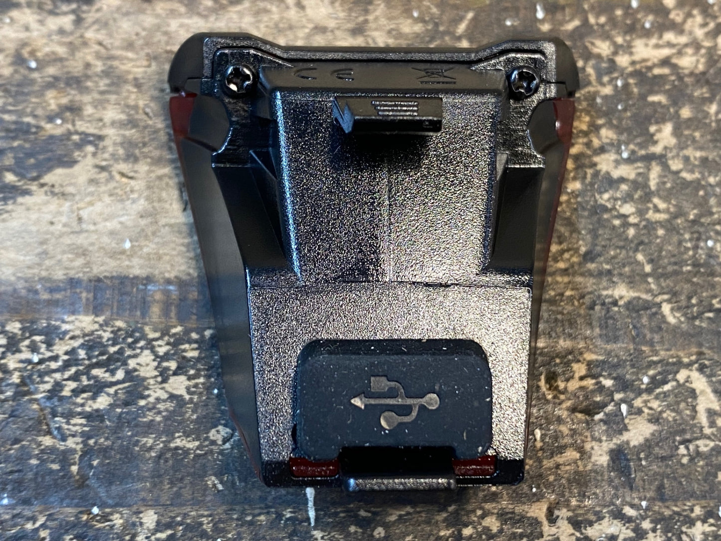 IV819 ジャイアント GIANT Numen+ Uniclip TL 2 テールライト