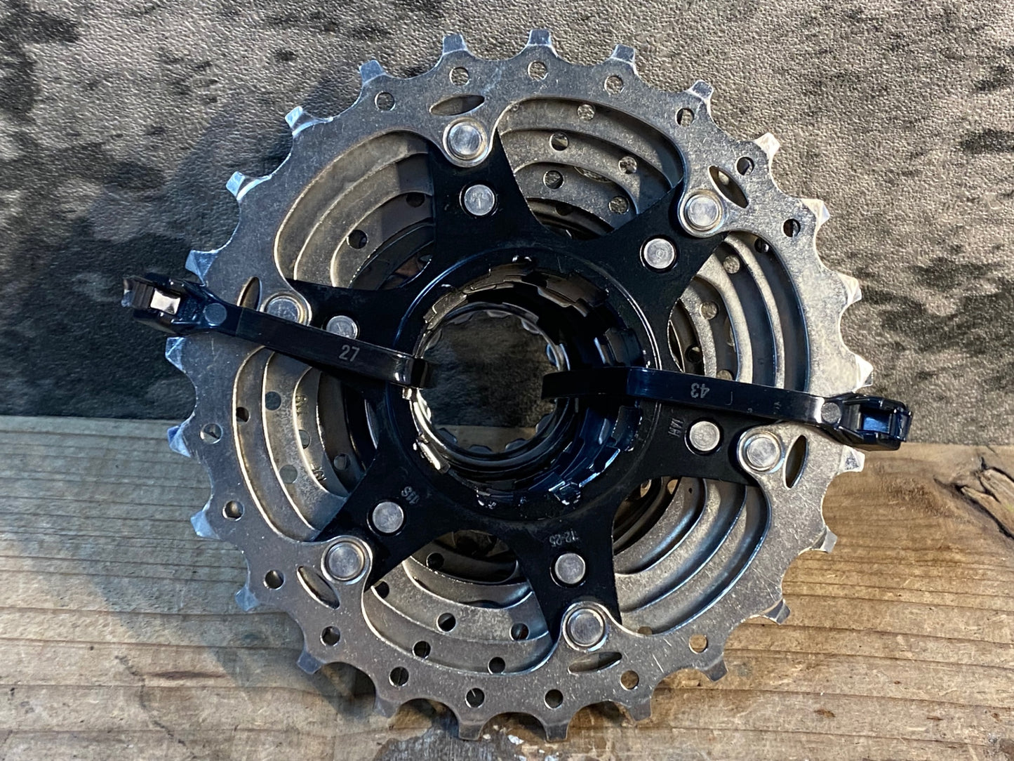 JB718 シマノ SHIMANO 105 CS-5800 スプロケット 12-25T 11s