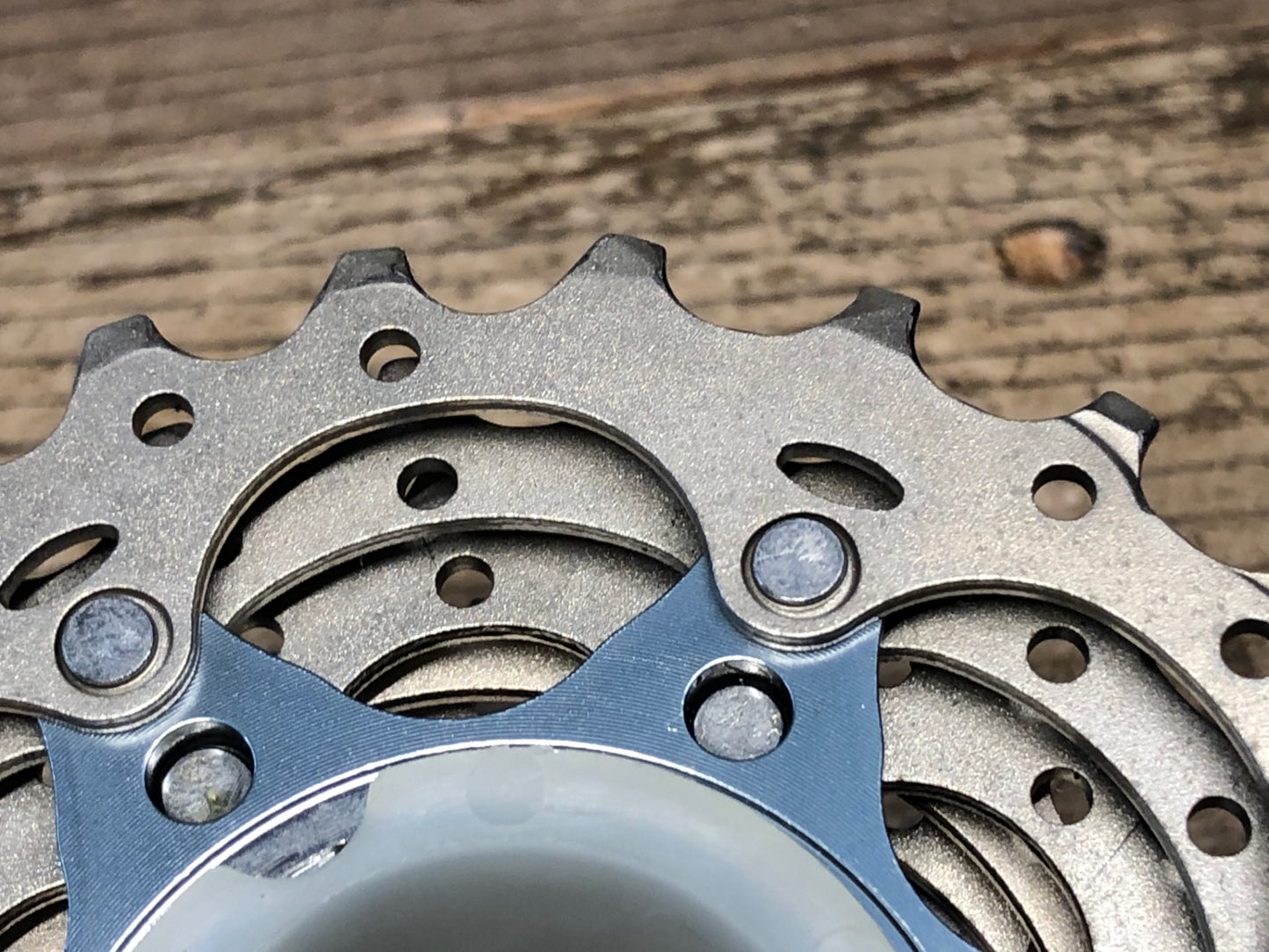 FZ513 シマノ SHIMANO アルテグラ ULTEGRA CS-6700 スプロケット 10S 12-23T