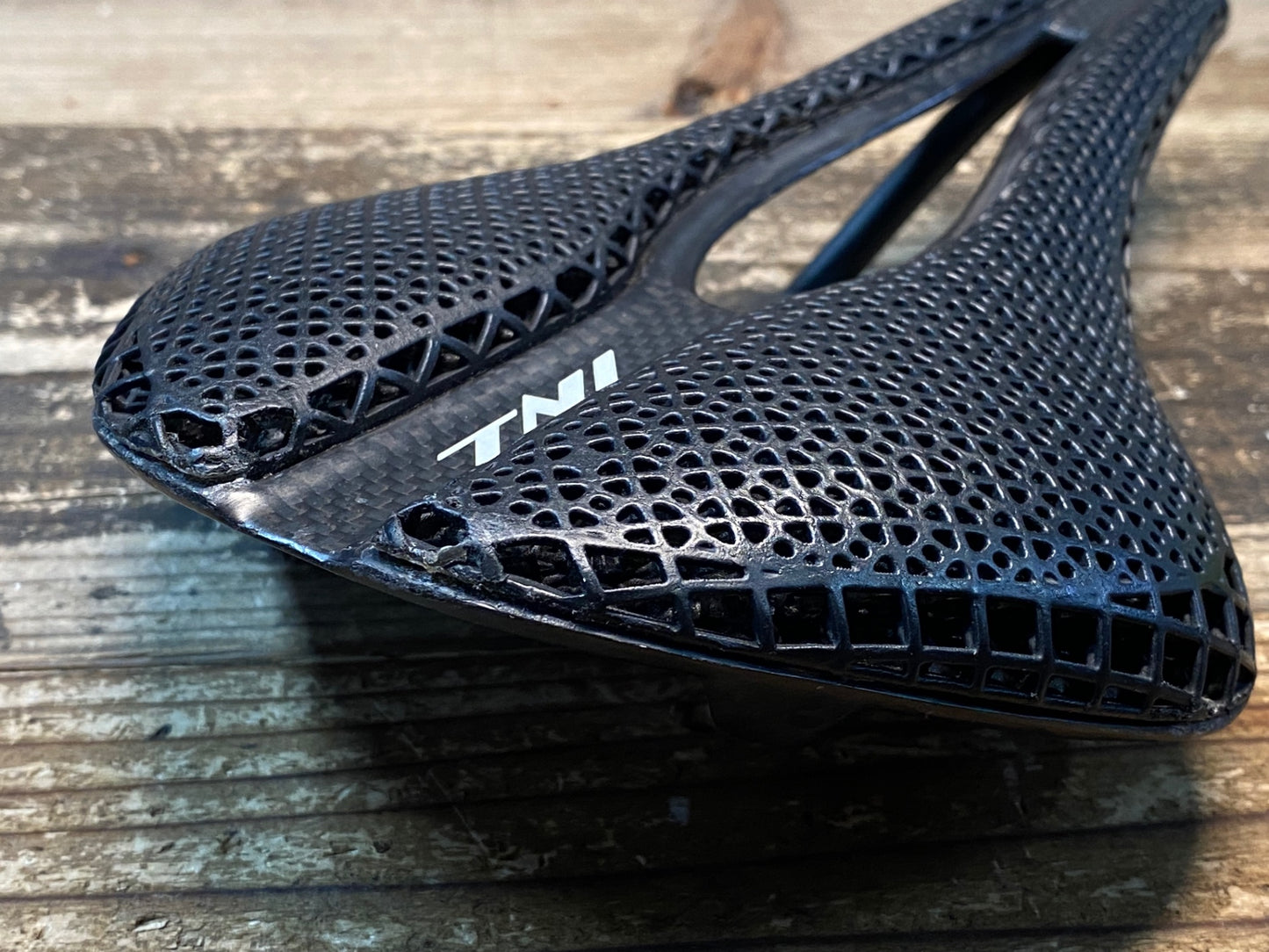 IU505 TNI 3D printing Ⅱ サドル カーボンレール ※サイドに擦れあり