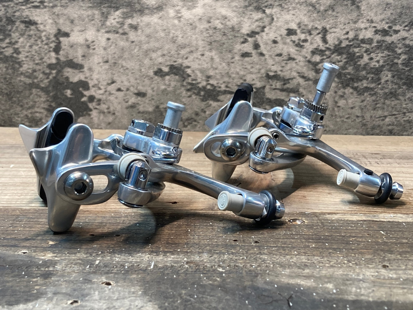 IL939 未使用 カンパニョーロ Campagnolo レコード RECORD キャリパーブレーキセット デュアルピボット8S世代