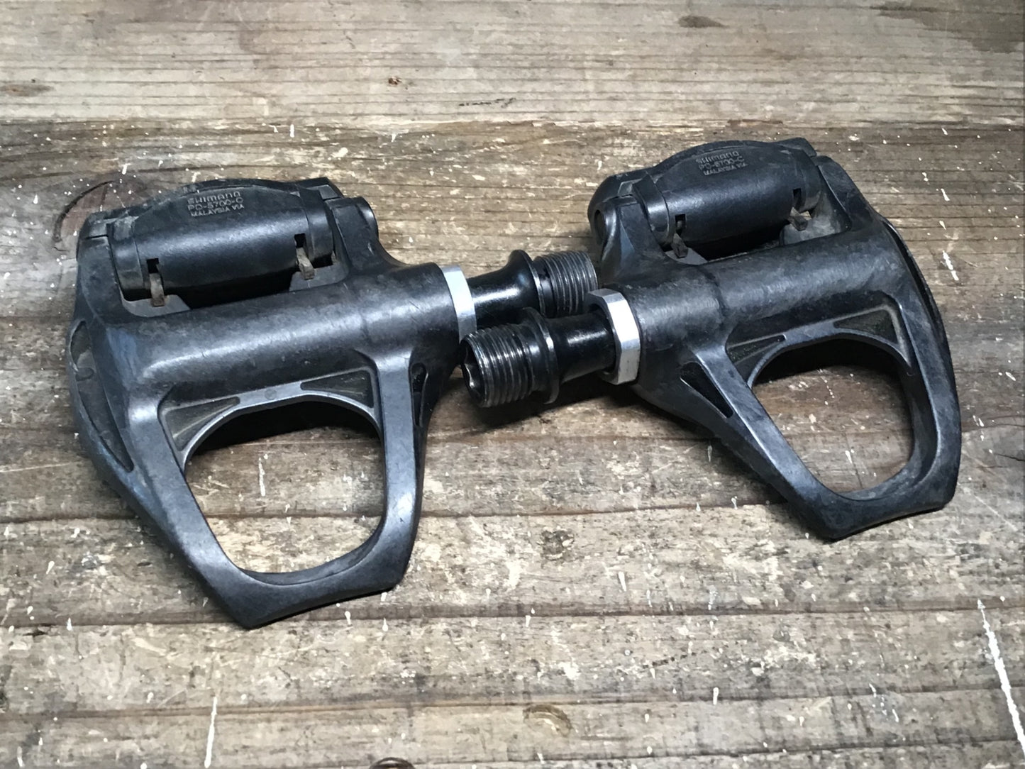 IN664 シマノ SHIMANO 105 PD-5700-C ビンディングペダル SPD-SL