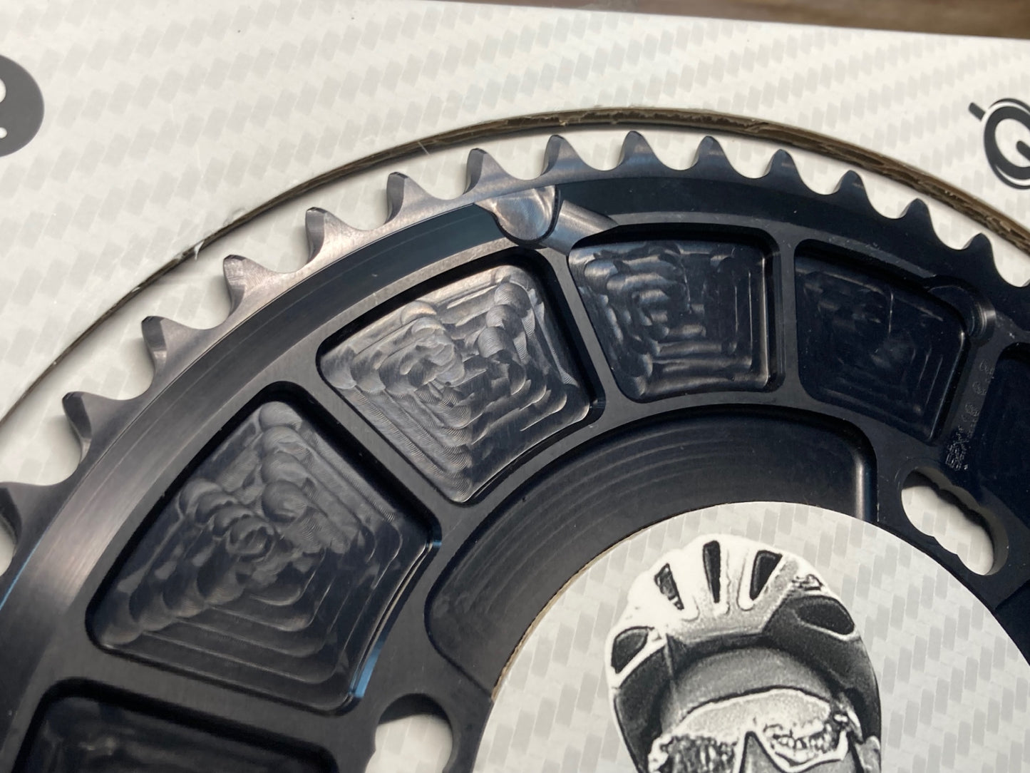 IN013 ローター ROTOR QRINGS Qarbon チェーンリング BCD110 52T 4arm