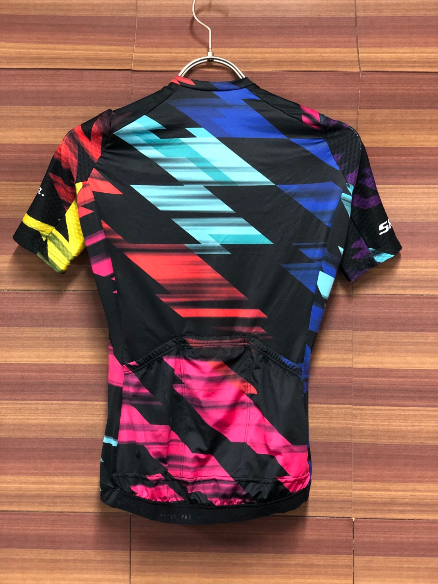 IQ863 ラファ Rapha CANYON SRAM CORE JERSEY 半袖サイクルジャージ 黒 総柄 XXS レディース TEAM sky