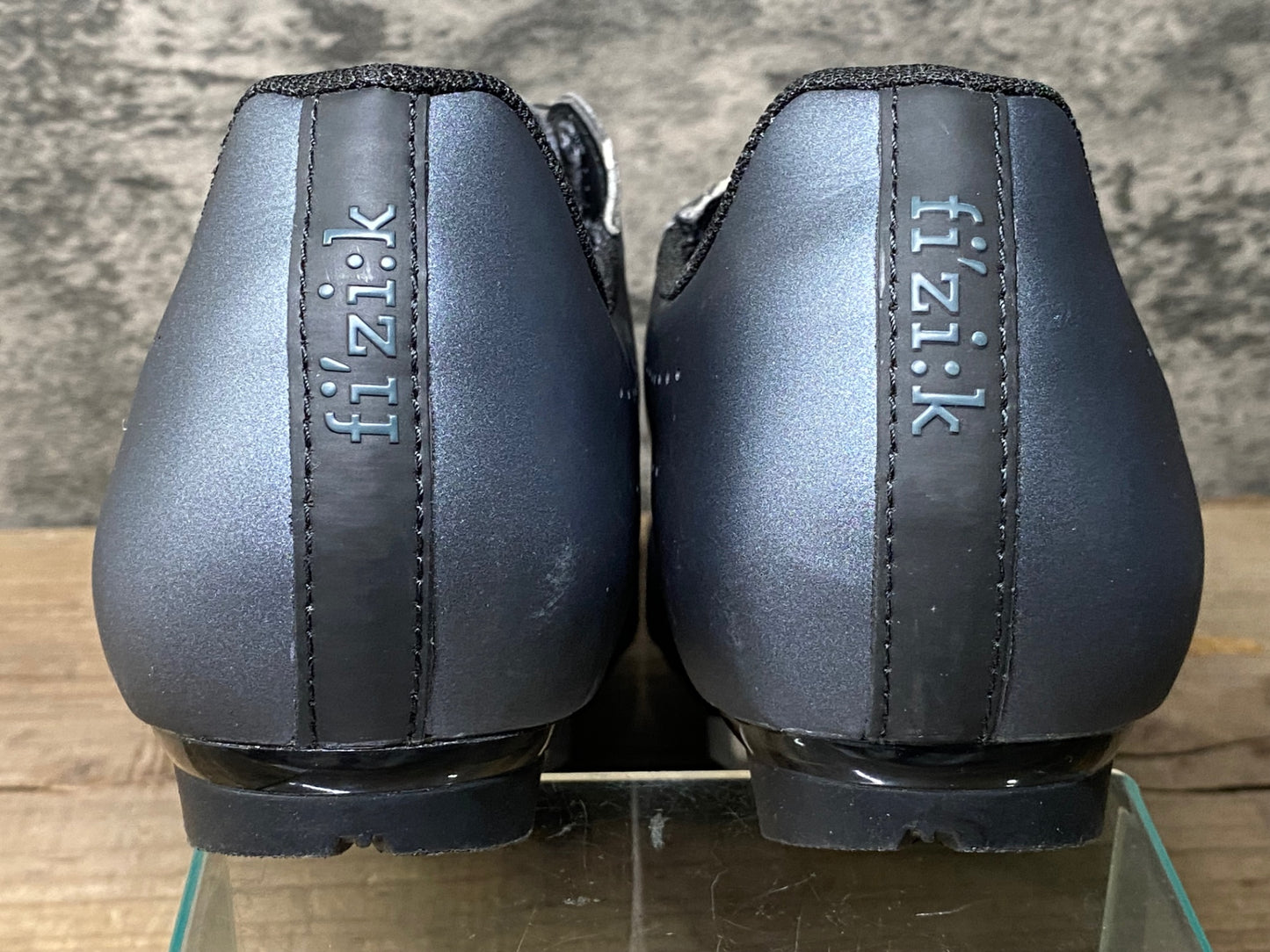 IS777 フィジーク fizik テンポ TEMPO OVERCURVE R5 ビンディングシューズ EU40.5 ガンメタ