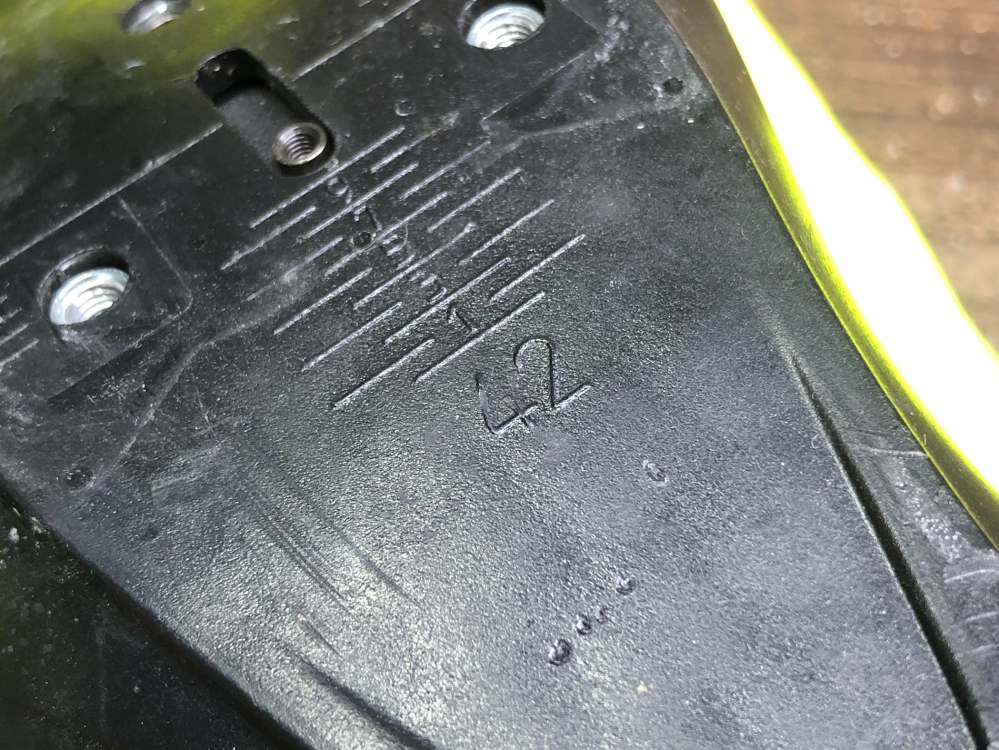 IN241 シディ SIDI ミレニアム３ MILLENNIUM3 カーボン ビンディングシューズ EU42 黄 ※擦れ傷多め