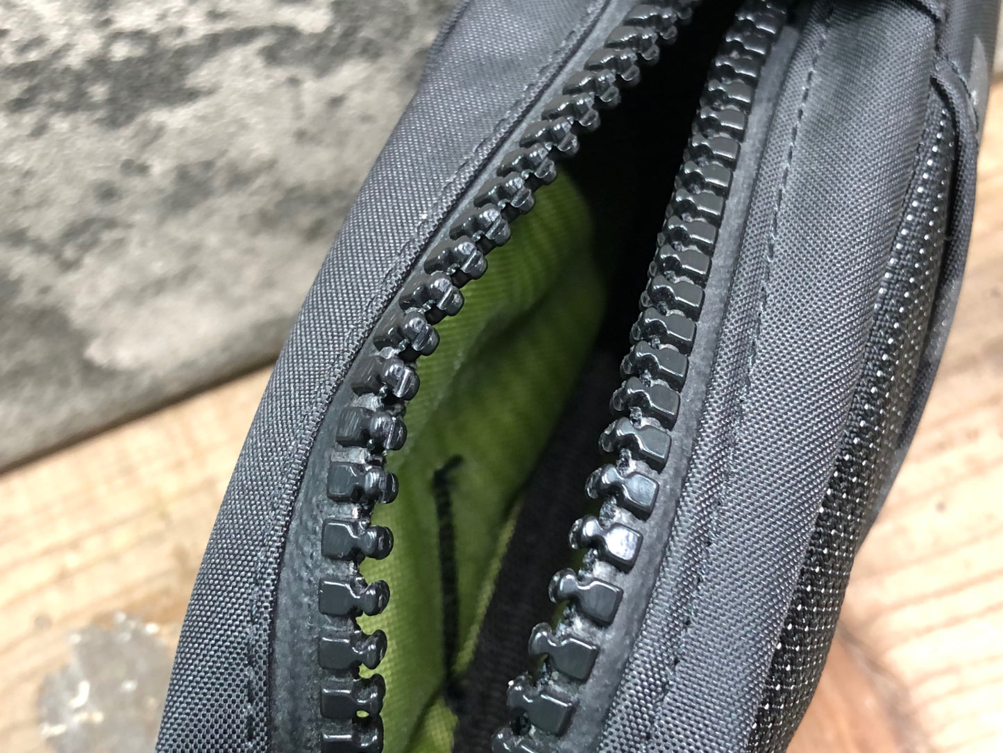 IS439 カンパニョーロ CAMPAGNOLO EKAR CLUSTER 7 GRAVEL BAG サドルバック 黒