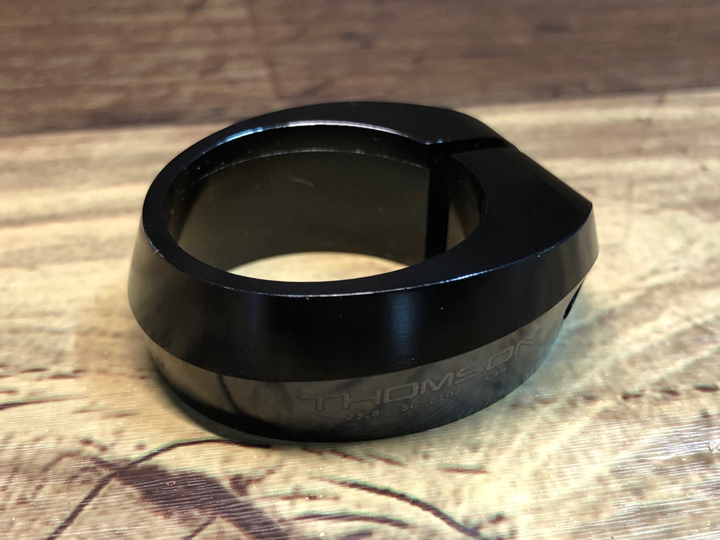 IM115 トムソン THOMSON シートクランプ Φ29.8mm 黒