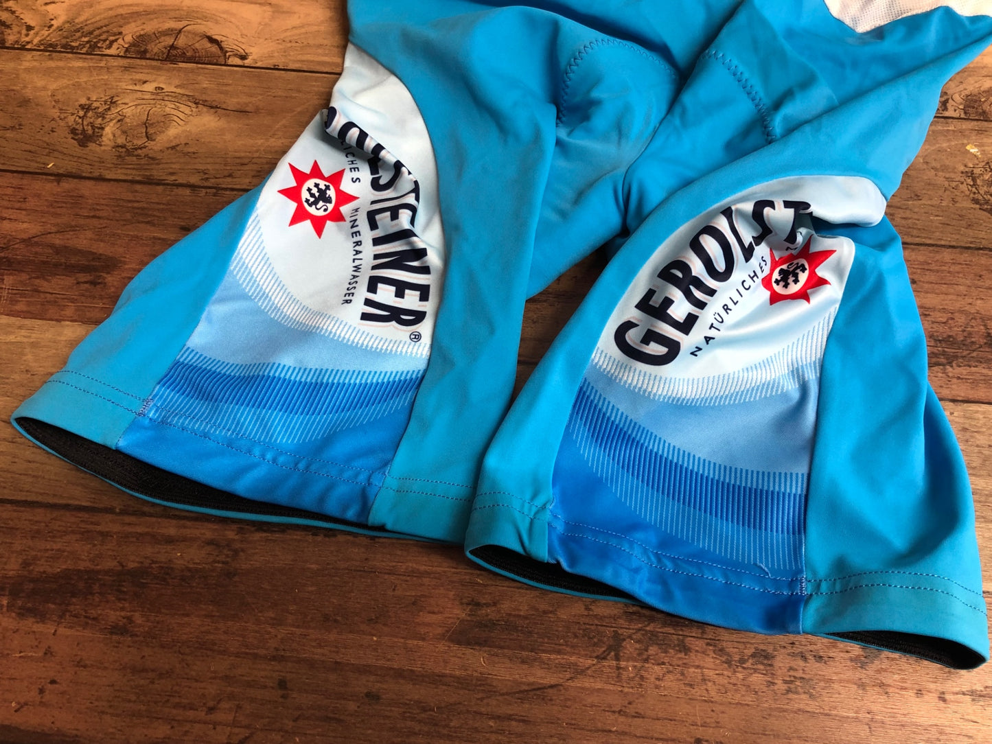 IS071 ナリーニ Nalini ビブショーツ 水色 5