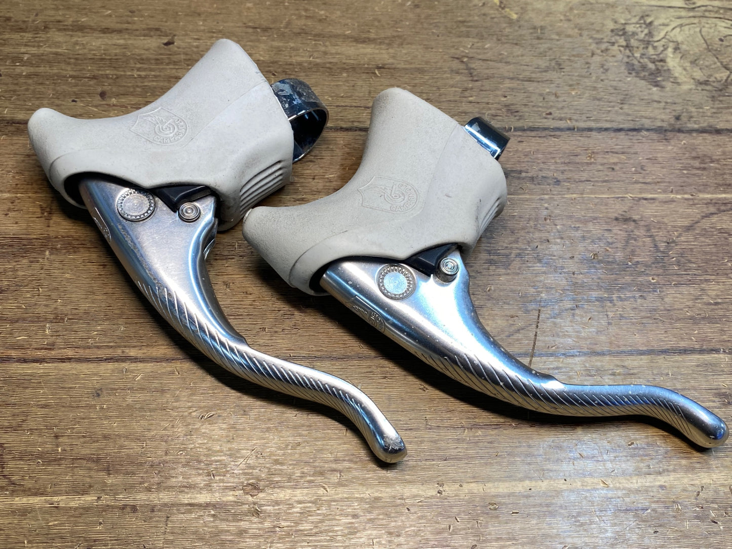 IX656 カンパニョーロ CAMPAGNOLO コーラス CHORUS ブレーキレバー Cレコ期 左右セット