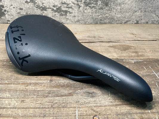 IQ595 フィジーク fizik アリアンテ ALIANTE サドル 黒 LARGE 150mm クロモリ