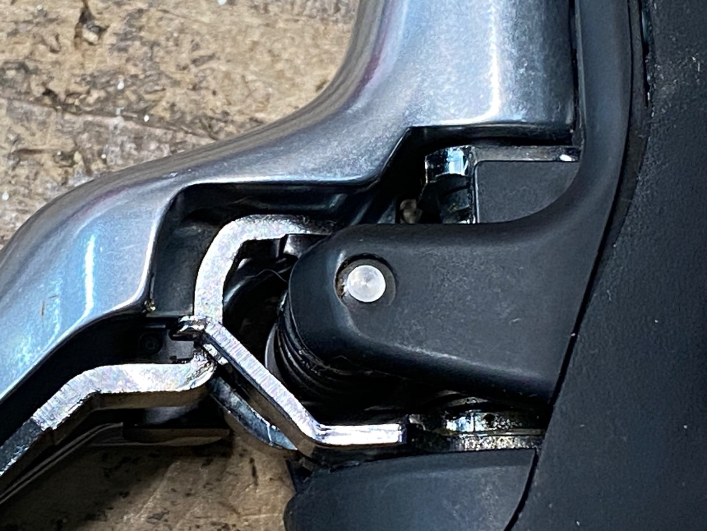 JB265 シマノ SHIMANO 105 ST-R7000 STIレバー 2x11S シルバー