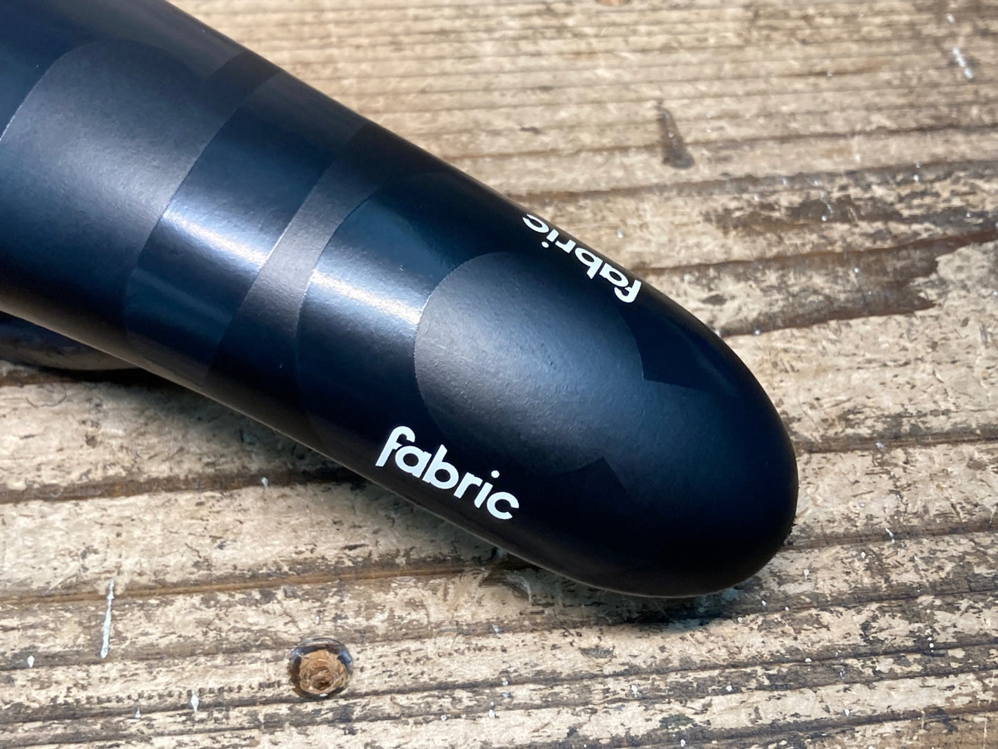 IZ277 ファブリック fabric SCOOP PRO TEAM SHALLOW サドル 黒 140mm カーボンレール