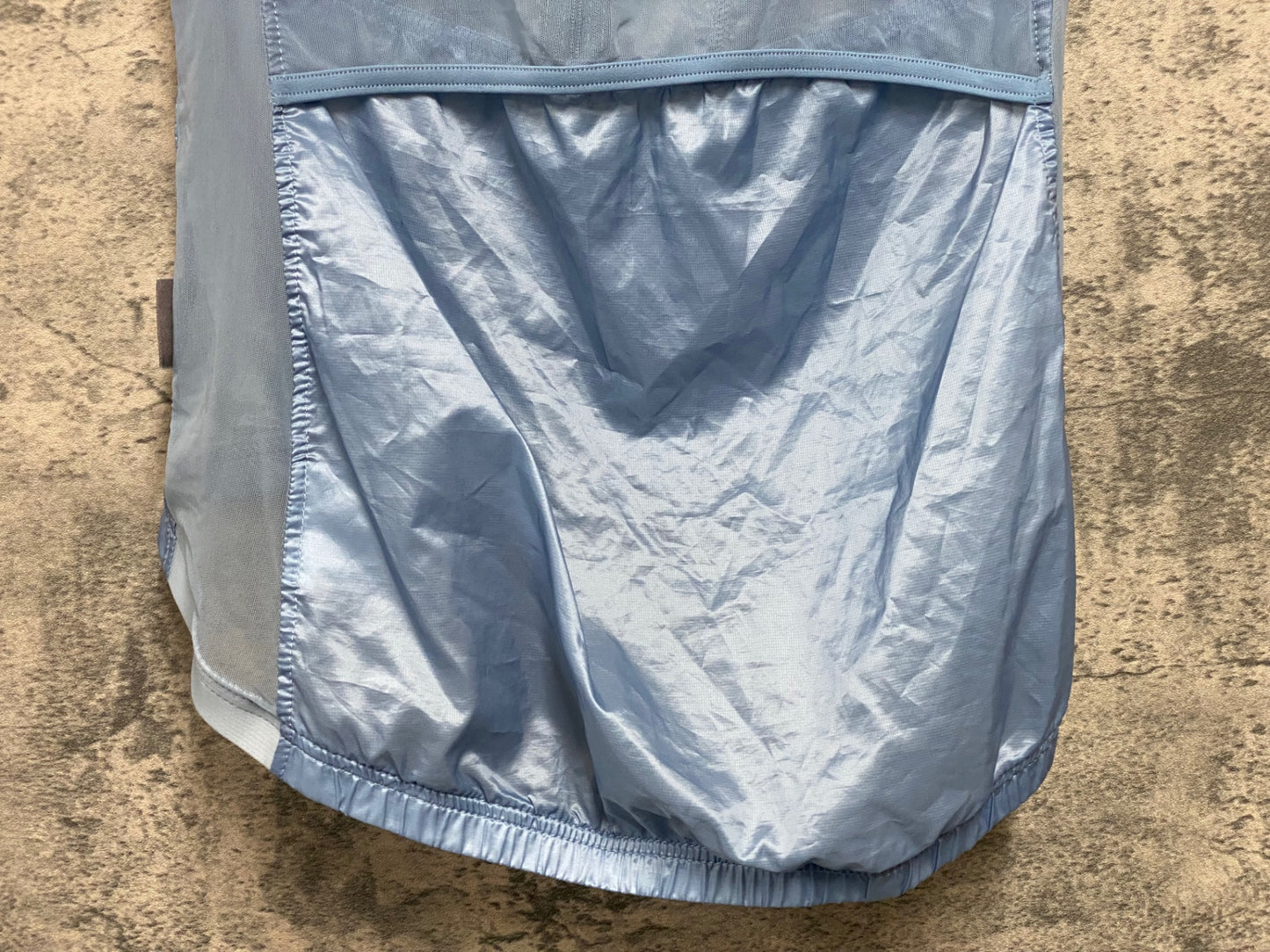 JE007 カフェドゥシクリステ CAFE DU CYCLISTE PETRA 防風 サイクルベスト ジレ M レディース