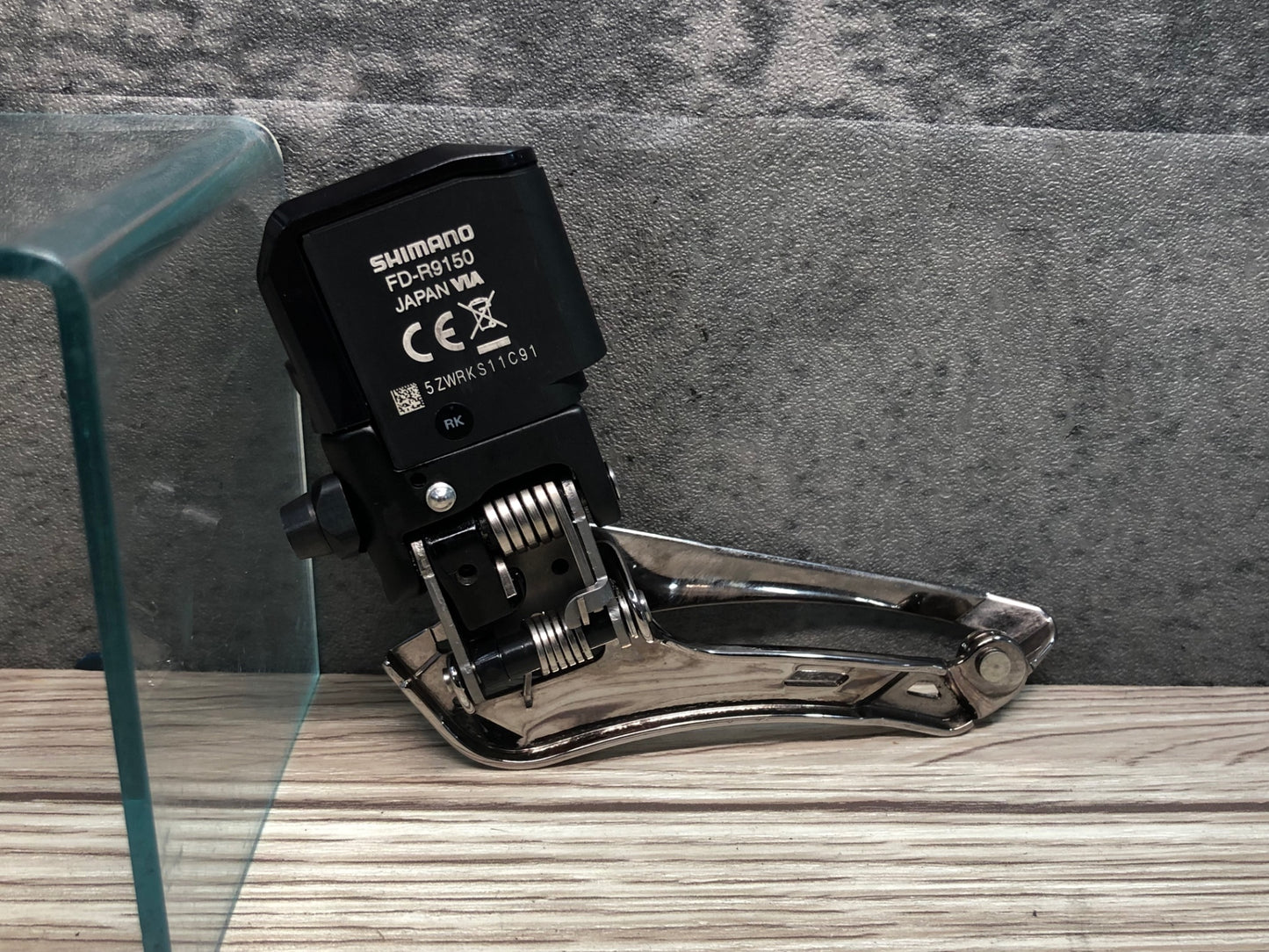 IU186 シマノ SHIMANO デュラエース DURA-ACE FD-R9150 フロントディレイラー 2S 直付 Di2 電動 ※動作確認済