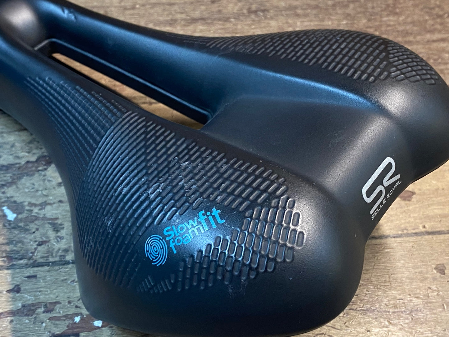 IE649 セラロイヤル SELLE ROYAL FLOAT サドル OXEレール 黒