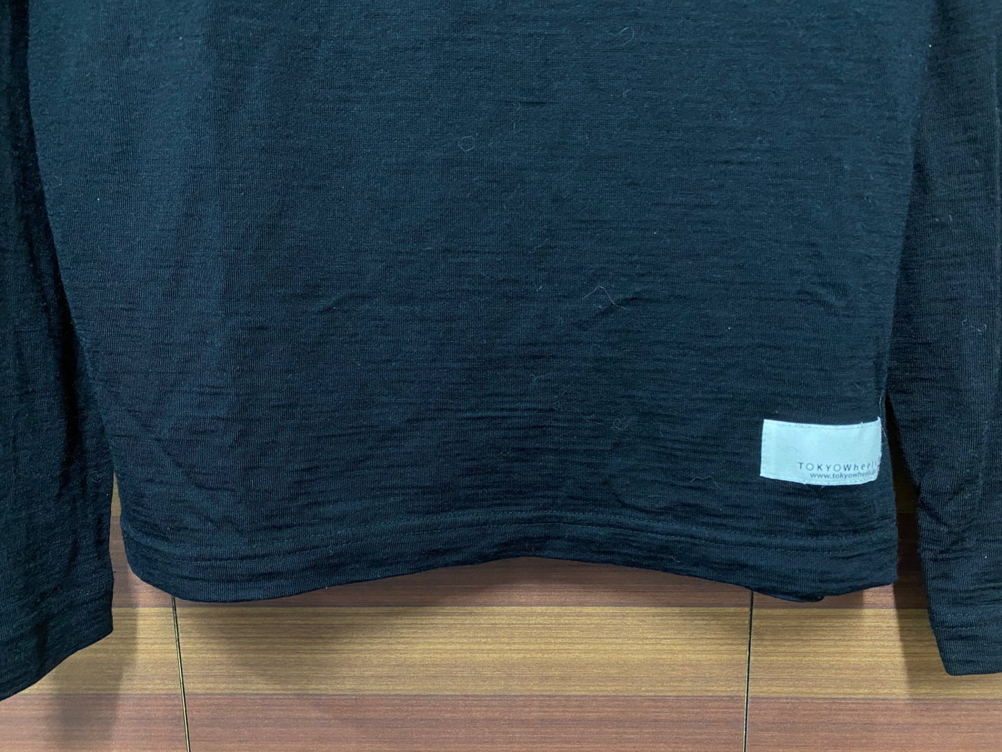IN940 トーキョーウィールズ TOKYOWheels 長袖 ベースレイヤー 黒 ※サイズ不明、動物の毛