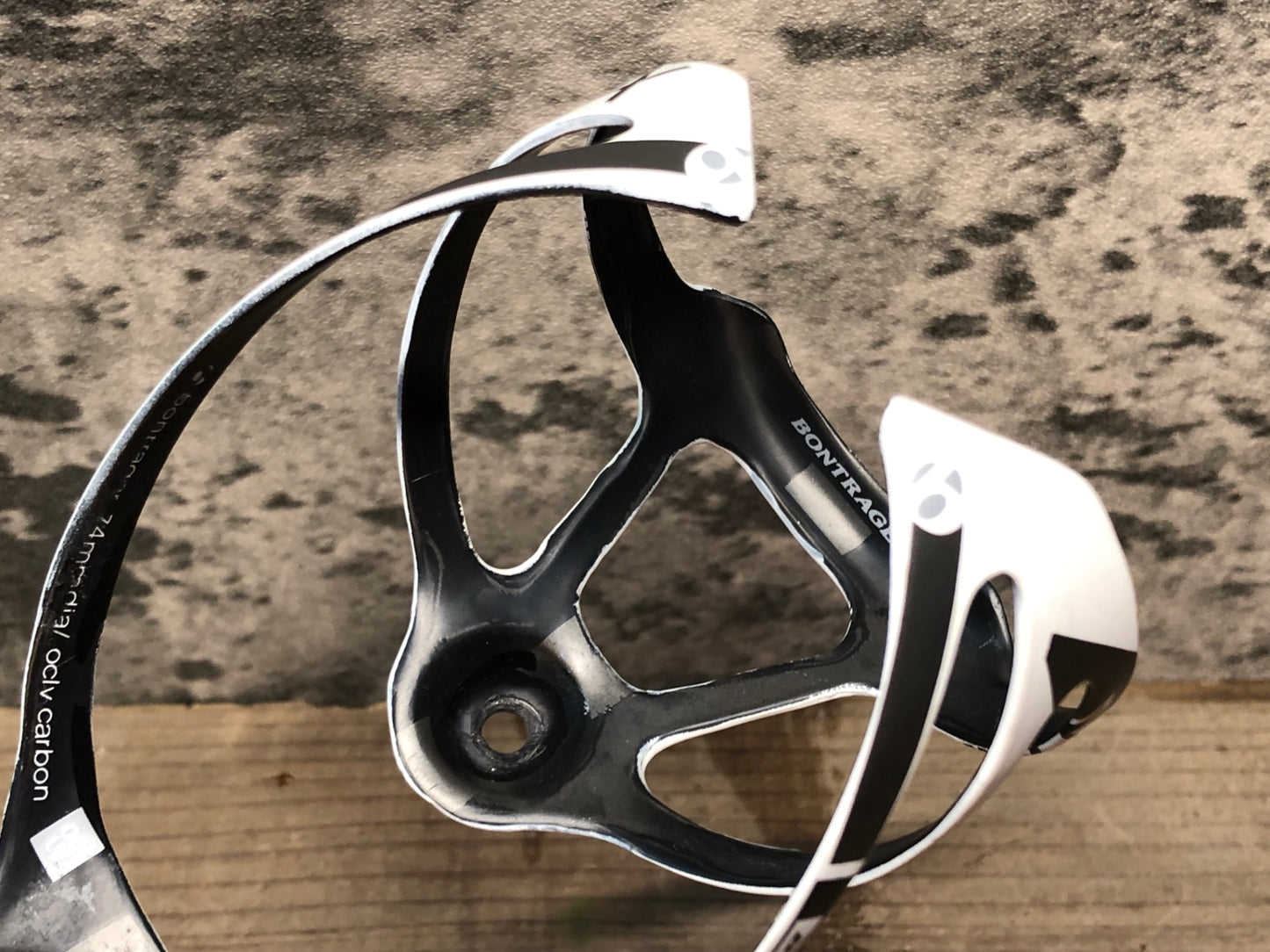 IN962 ボントレガー BONTRAGER XXX カーボン ボトルケージ ドリンクホルダー 2個セット 黒 白