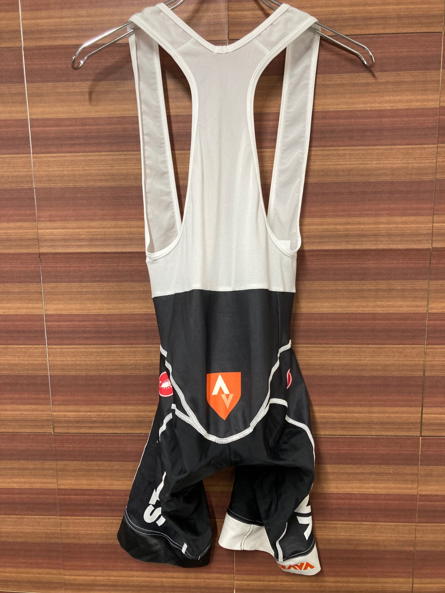 IN743 カステリ CASTELLI ビブショーツ 黒 L STRAVA