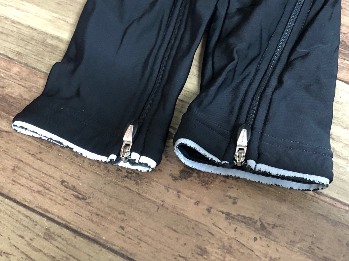 IR694 ナリーニ Nalini レーサータイツ 黒 M 裏起毛