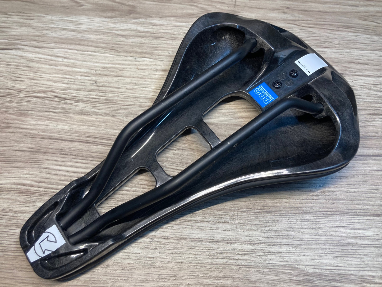 IX480 シマノ SHIMANO プロ PRO ステルス STEALTH サドル 黒 ステンレスレール