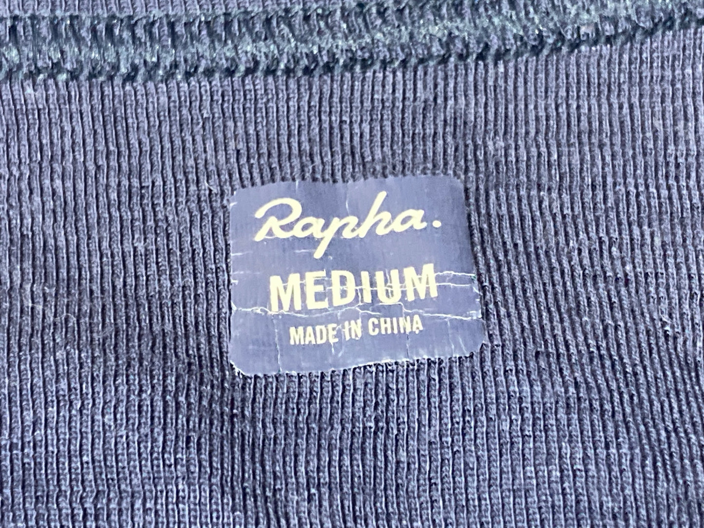 IO041 ラファ Rapha メリノベースレイヤー MERINO BASE LAYER 半袖 紺 M サイズタグひび割れ ※動物毛付着