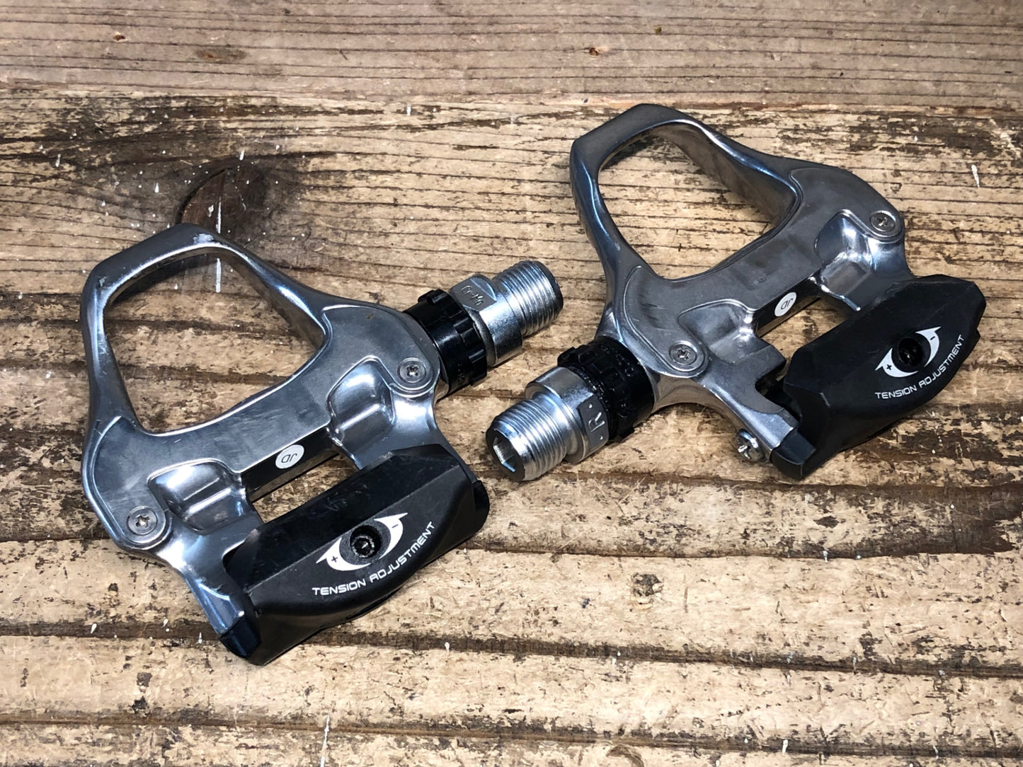 JA726 シマノ SHIMANO 105 PD-5700 ビンディングペダル SPD-SL