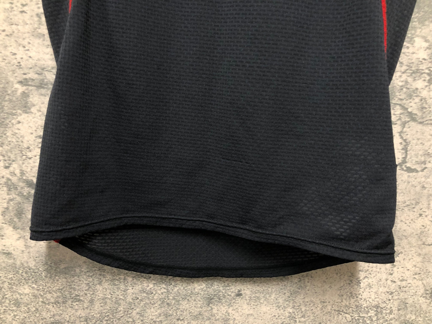 IZ926 パールイズミ PEARL iZUMi ノースリーブ べースレイヤー 黒 L