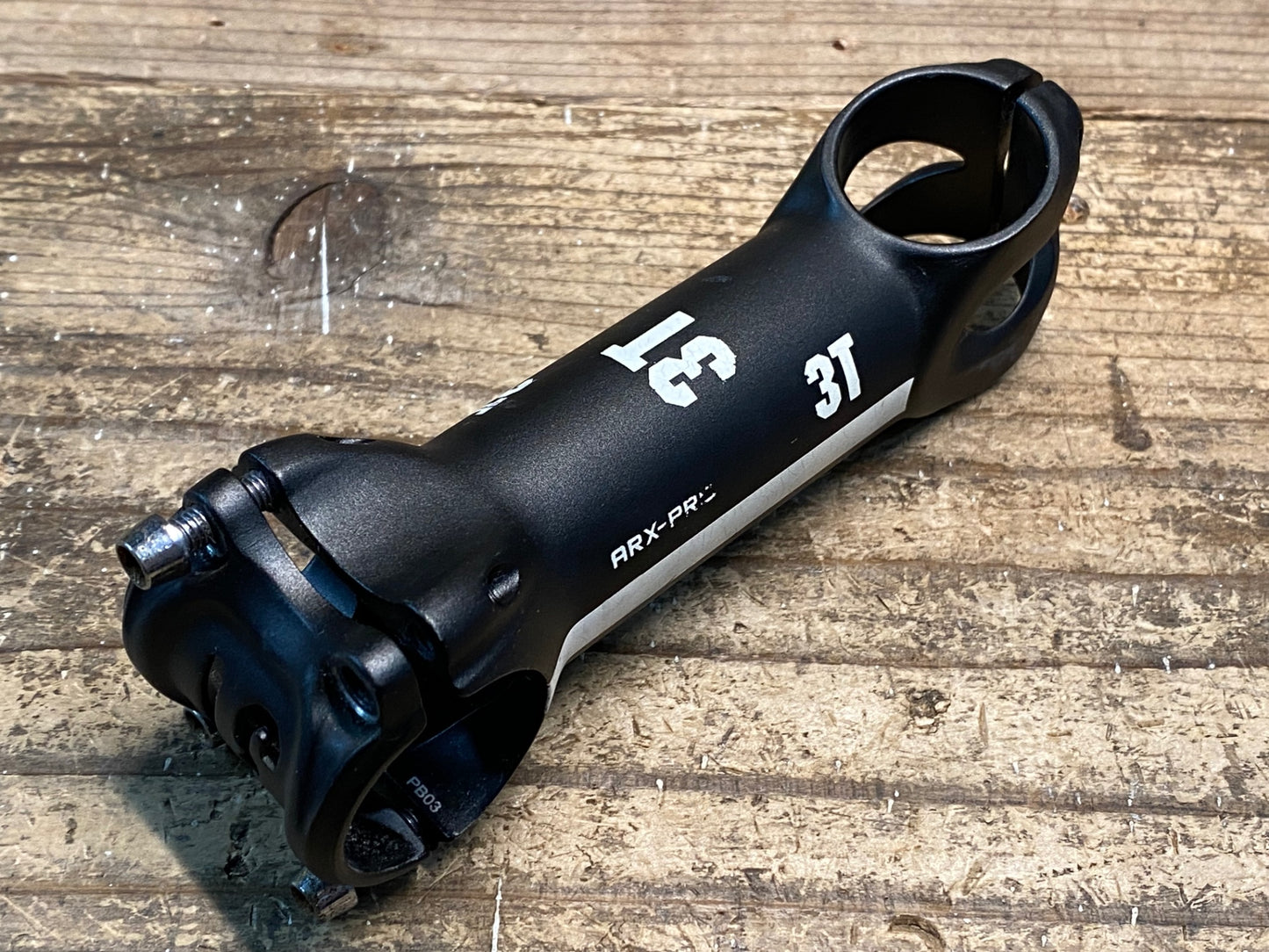 IY054 3T ARX-PRO アルミ ステム 110mm Φ31.8 OS -17° ※ボルト欠品