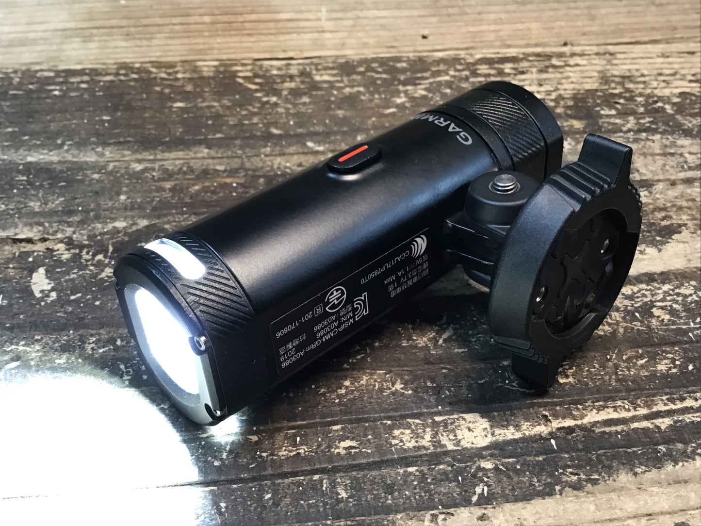 JA916 ガーミン GARMIN バリア Varia UT800 フロントライト マウント付属 点灯、接続確認済み