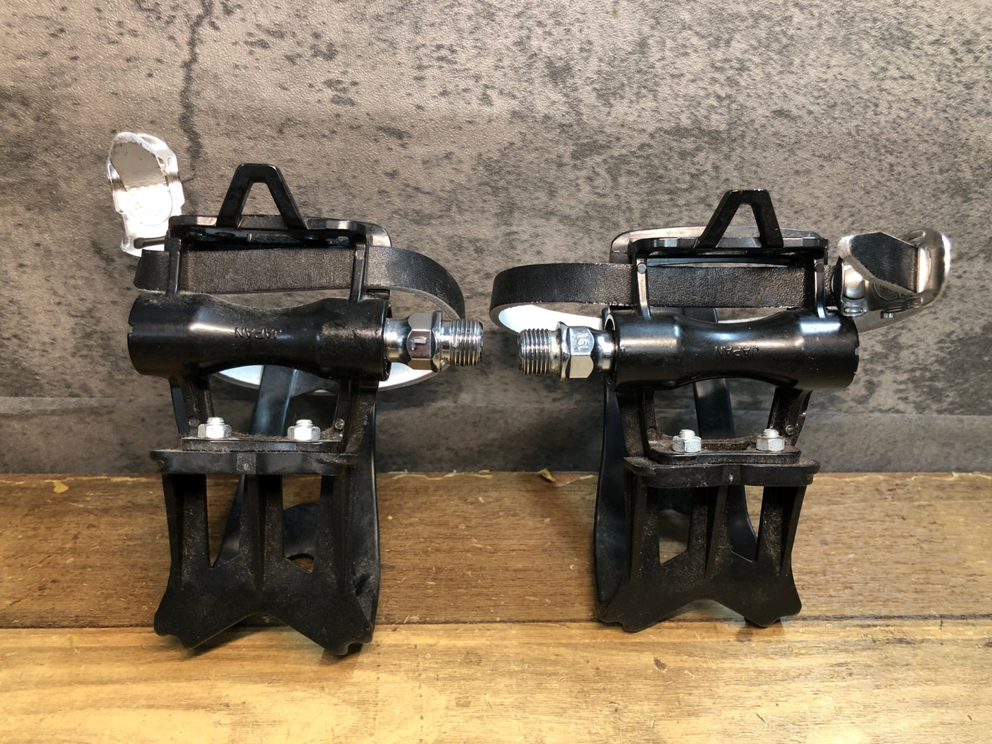 IN675 三ヶ島 MKS GR-9 Platform ペダル トゥクリップ ストラップ 付属 黒