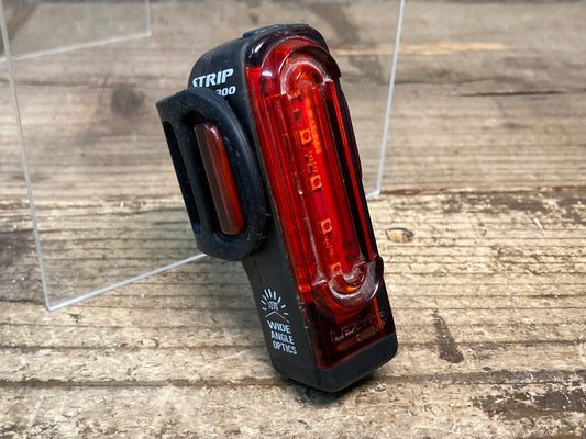 IA955 レザイン LEZYNE ストリップ STRIP DRIVE 300 PRO リアライト 動作確認済み