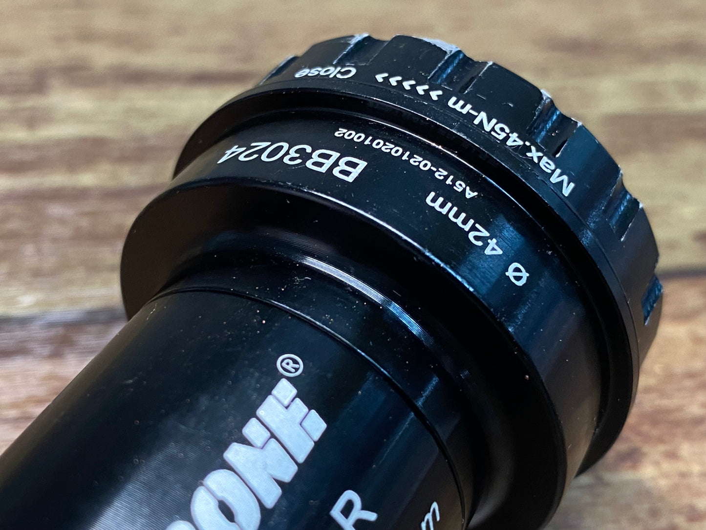 IZ871 ウィッシュボーン WISHBONE BB3024 ボトムブラケット BB30 24mmアクスル用