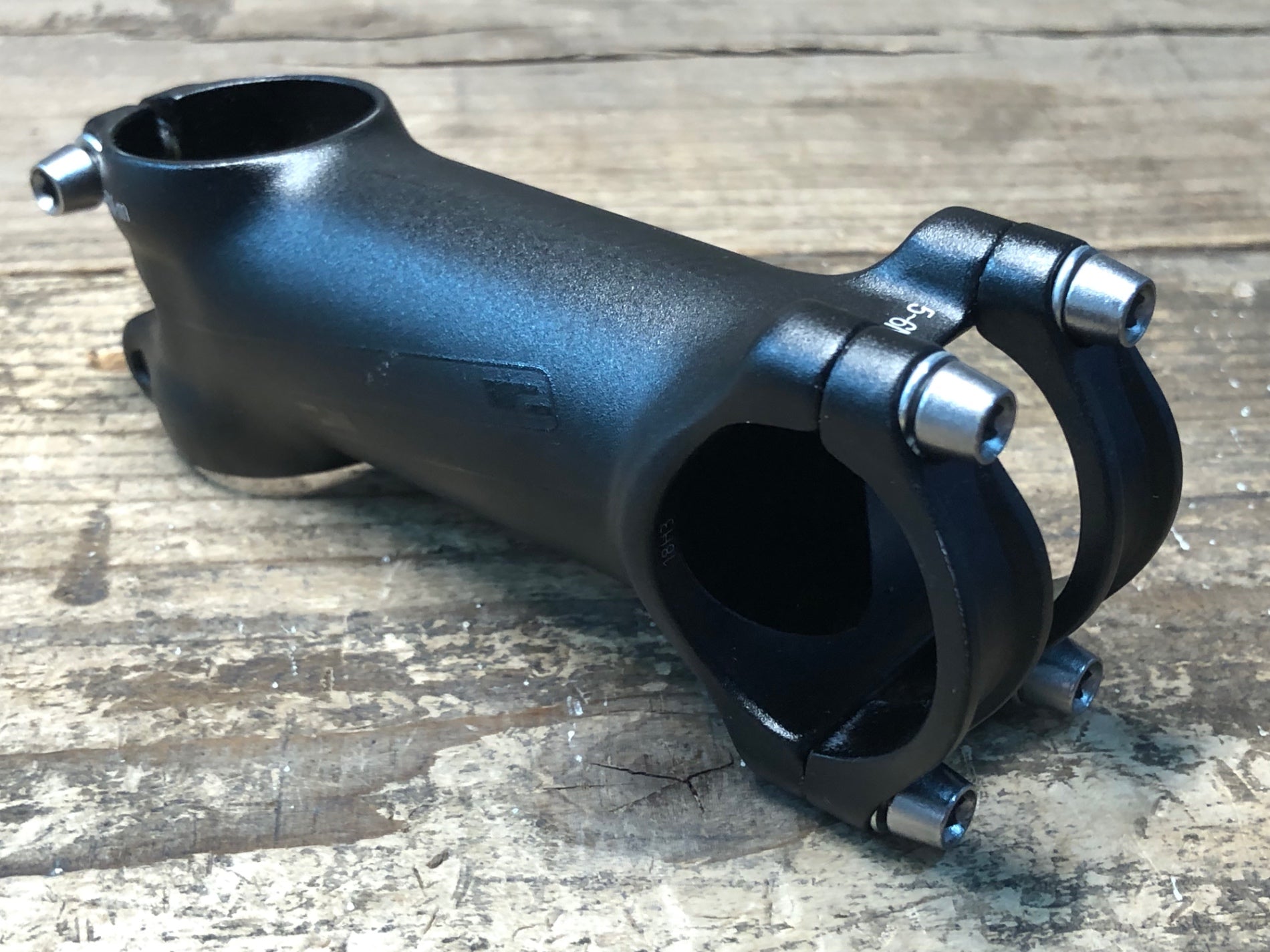 希少ビンテージ物　KORE ELITE　アヘッドステム　長さ105ｍｍ　キャノンデールサイズ（1-5/8インチ）　210ｇ 希少ビンテージ物 KORE ELITE アヘッドステム 長さ105mm